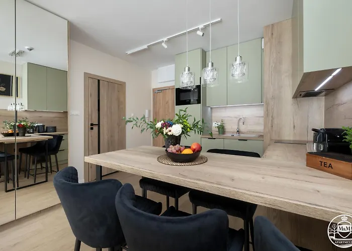 M&m, Gratis Parking, Basen, Sauna, Silownia Appart hôtel