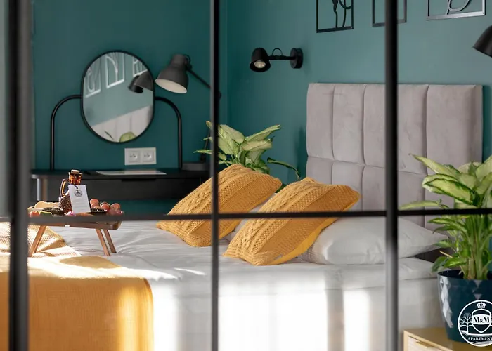 Appart hôtel M&m, Gratis Parking, Basen, Sauna, Silownia 3*