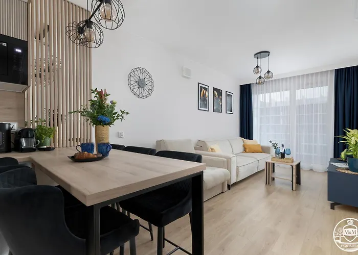 Appart hôtel M&m, Gratis Parking, Basen, Sauna, Silownia Kołobrzeg