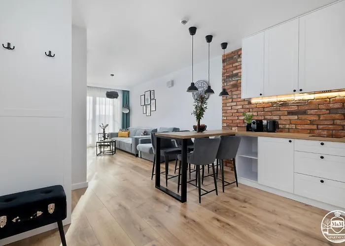 Appart hôtel M&m, Gratis Parking, Basen, Sauna, Silownia Kołobrzeg